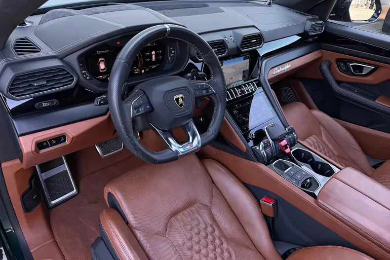 Lamborghini Urus din 2023 cu 45.379 km - oferta LAM208702 - foto 10