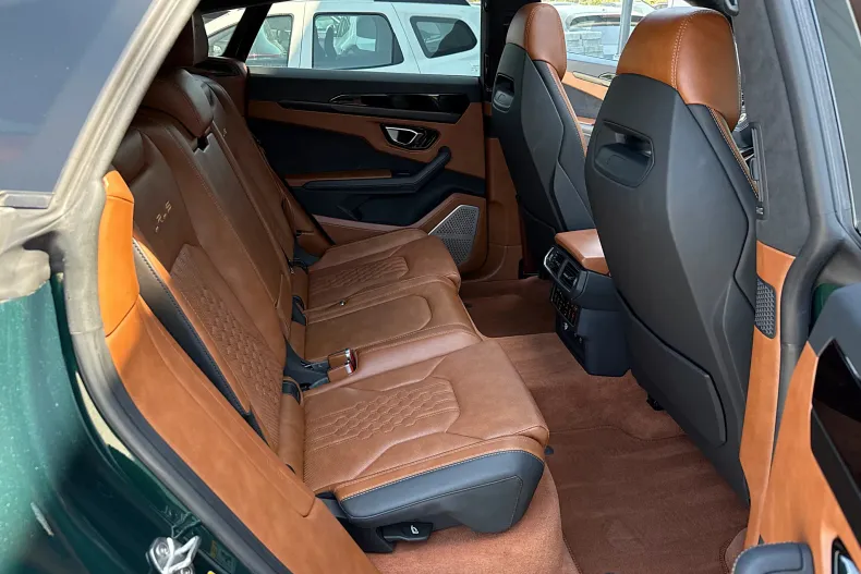 Lamborghini Urus din 2023 cu 45.379 km - oferta LAM208702 - foto 31