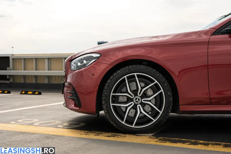 Mercedes-Benz E din 2021 cu 62.613 km - oferta MER208703 - foto 4