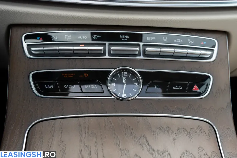 Mercedes-Benz E din 2020 cu 74.047 km - oferta MER208704 - foto 34