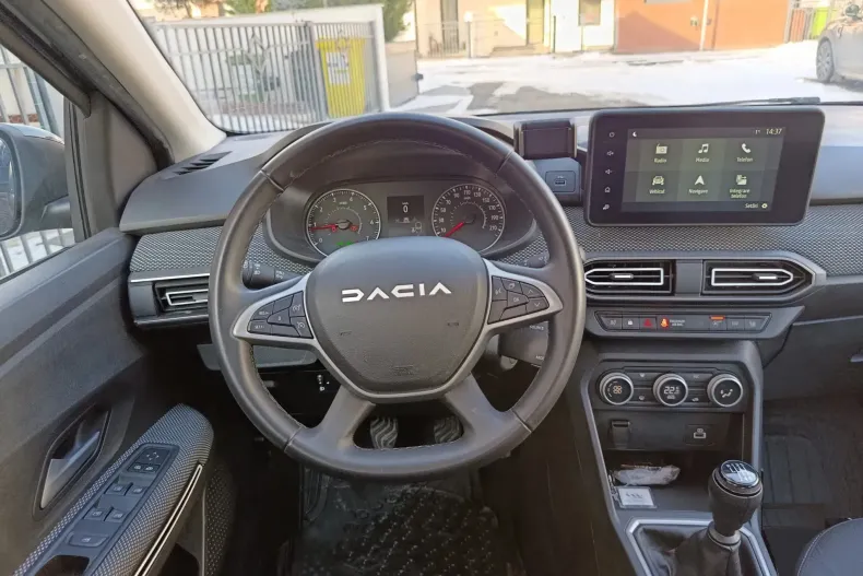 Dacia Jogger din 2023 cu 77.046 km - oferta DAC208706 - foto 12