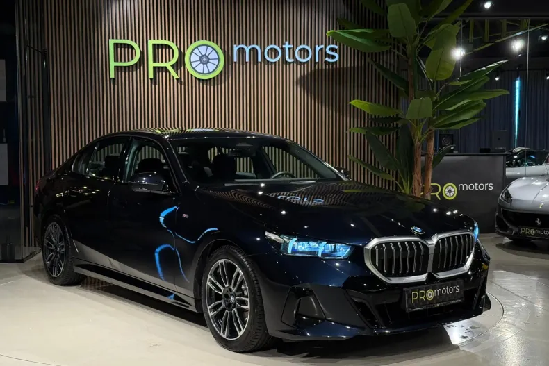 BMW 520d (Seria 5) din 2023 cu 18.844 km - oferta BMW208718 - foto 5