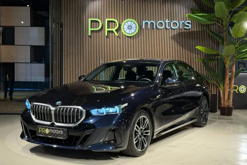 BMW 520d (Seria 5) din 2023 cu 18.844 km - oferta BMW208718 - foto 13