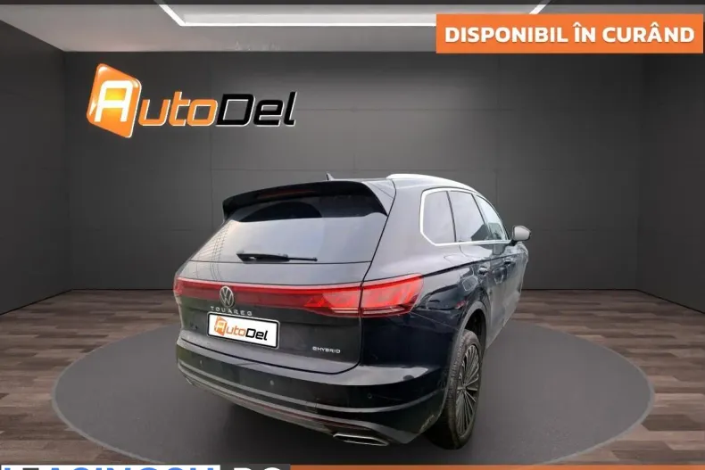 Volkswagen Touareg din 2023 cu 31.123 km - oferta VOL208719 - foto 4