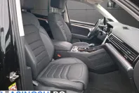 Volkswagen Touareg din 2023 cu 31.123 km - oferta VOL208719 - foto 8