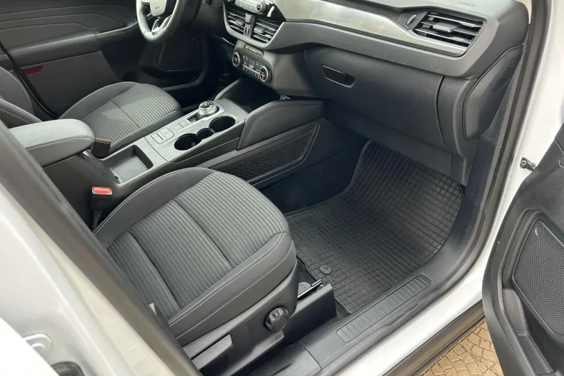 Ford Kuga din 2022 cu 75.000 km - oferta FOR208722 - foto 9