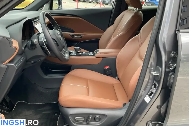 Lexus LBX din 2024 cu 12.950 km - oferta LEX208732 - foto 12