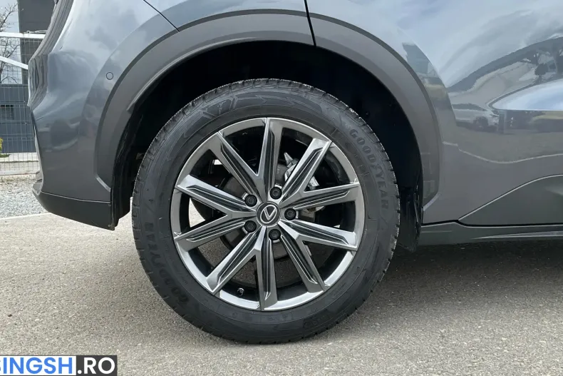 Lexus LBX din 2024 cu 12.950 km - oferta LEX208732 - foto 16