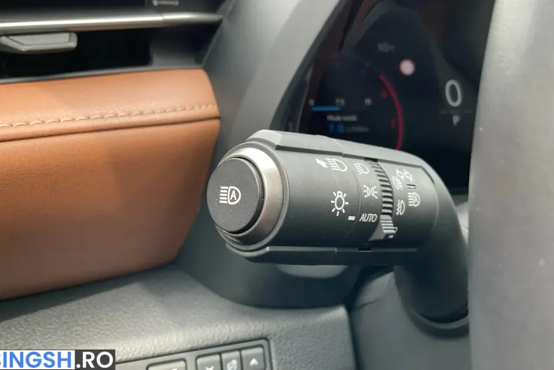 Lexus LBX din 2024 cu 12.950 km - oferta LEX208732 - foto 28