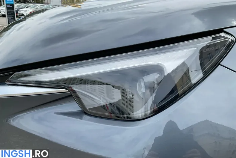 Lexus LBX din 2024 cu 12.950 km - oferta LEX208732 - foto 30
