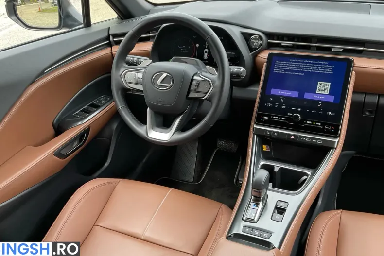 Lexus LBX din 2024 cu 12.950 km - oferta LEX208732 - foto 32