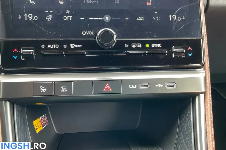 Lexus LBX din 2024 cu 12.950 km - oferta LEX208732 - foto 38