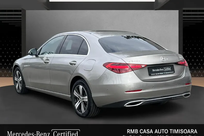 Mercedes-Benz C din 2024 cu 17.697 km - oferta MER208735 - foto 3