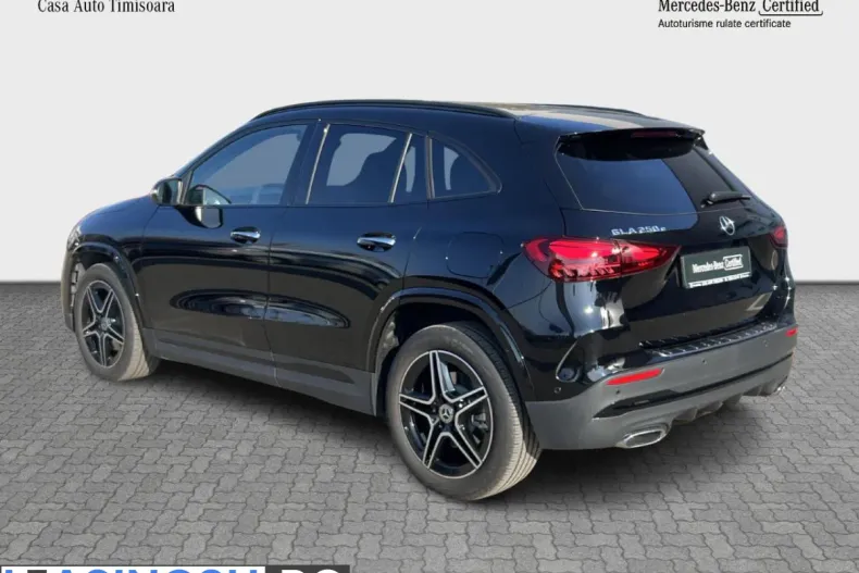 Mercedes-Benz GLA din 2024 cu 8.400 km - oferta MER208736 - foto 3