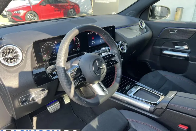 Mercedes-Benz GLA din 2024 cu 8.400 km - oferta MER208736 - foto 11