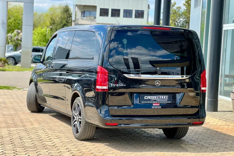 Mercedes-Benz V din 2023 cu 23.752 km - oferta MER208738 - foto 3