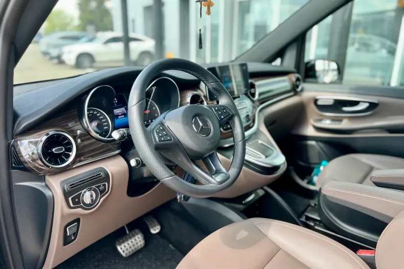 Mercedes-Benz V din 2023 cu 23.752 km - oferta MER208738 - foto 10