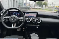 Mercedes-Benz A 200 (Clasa A) din 2023 cu 13.277 km - oferta MER208742 - foto 12