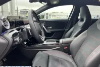 Mercedes-Benz A 200 (Clasa A) din 2023 cu 13.277 km - oferta MER208742 - foto 14