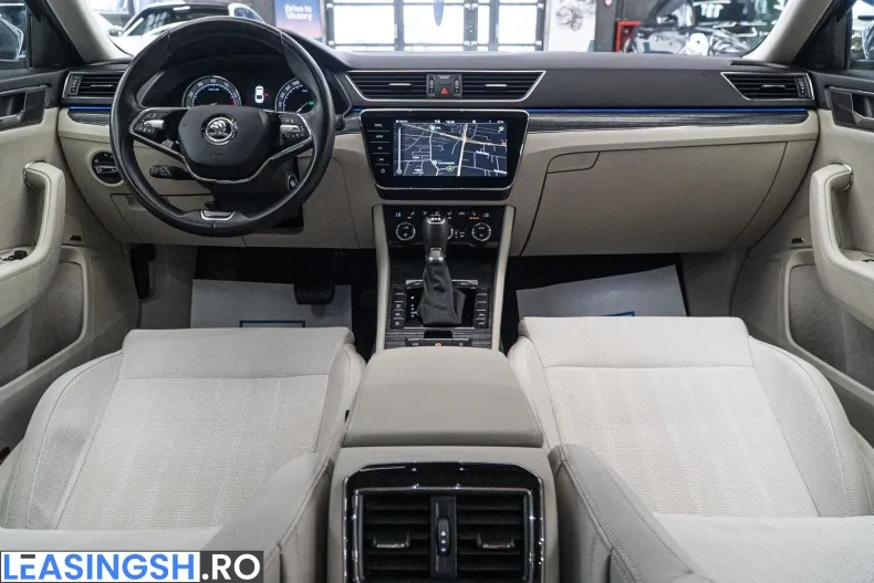 Skoda Superb din 2021 cu 74.000 km - oferta SKO208746 - foto 34