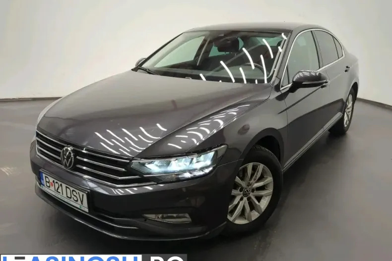 Volkswagen Passat din 2021 cu 72.330 km - oferta VOL208752 - foto 1