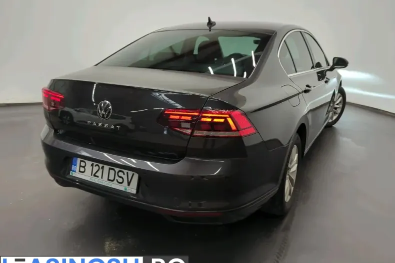 Volkswagen Passat din 2021 cu 72.330 km - oferta VOL208752 - foto 2
