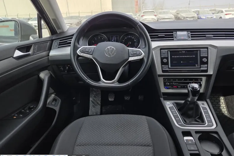 Volkswagen Passat din 2021 cu 62.250 km - oferta VOL208756 - foto 7