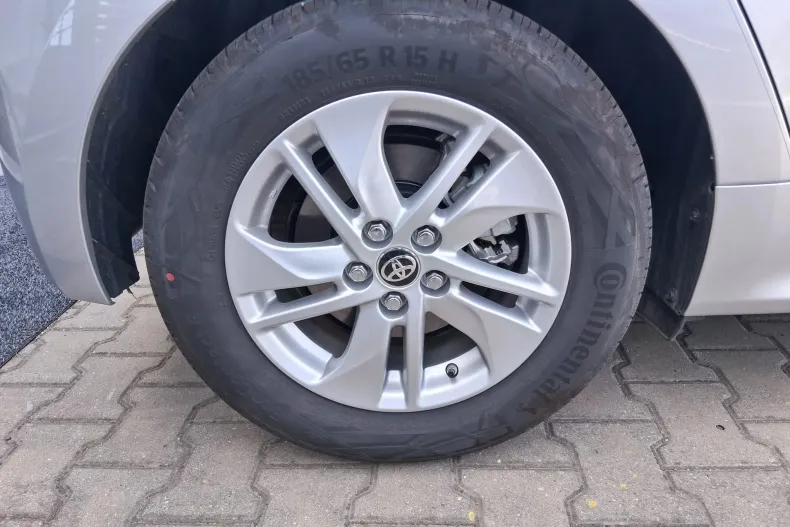 Toyota Yaris din 2025 cu 2.000 km - oferta TOY208759 - foto 4