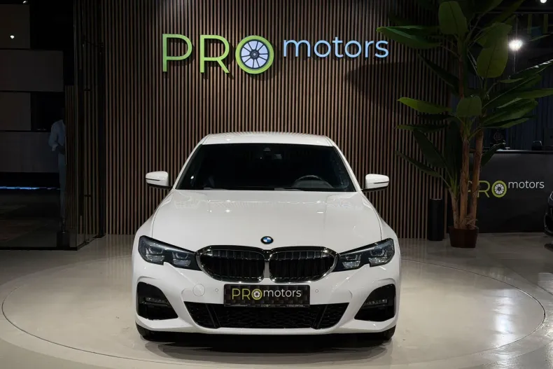 BMW 330e (Seria 3) din 2020 cu 63.000 km - oferta BMW208763 - foto 2