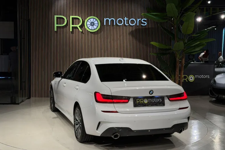 BMW 330e (Seria 3) din 2020 cu 63.000 km - oferta BMW208763 - foto 4