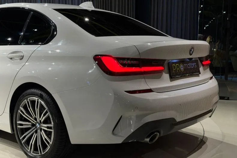 BMW 330e (Seria 3) din 2020 cu 63.000 km - oferta BMW208763 - foto 14
