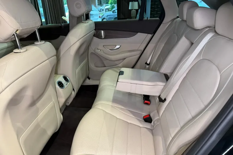 Mercedes-Benz GLC din 2021 cu 85.000 km - oferta MER208764 - foto 18