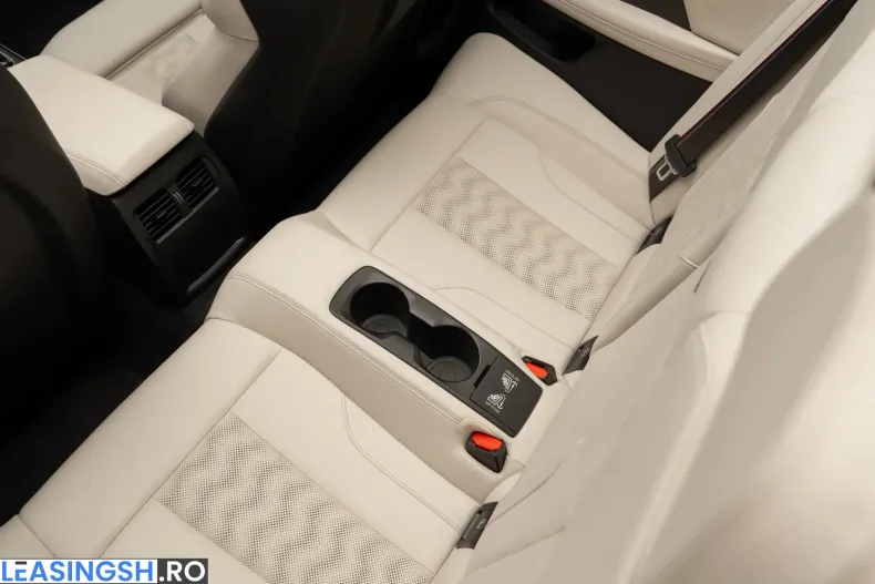 BMW M4 (Seria 4) din 2024 cu 33.250 km - oferta BMW208768 - foto 29