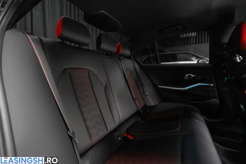 BMW M3 (Seria 3) din 2024 cu 14.500 km - oferta BMW208769 - foto 33