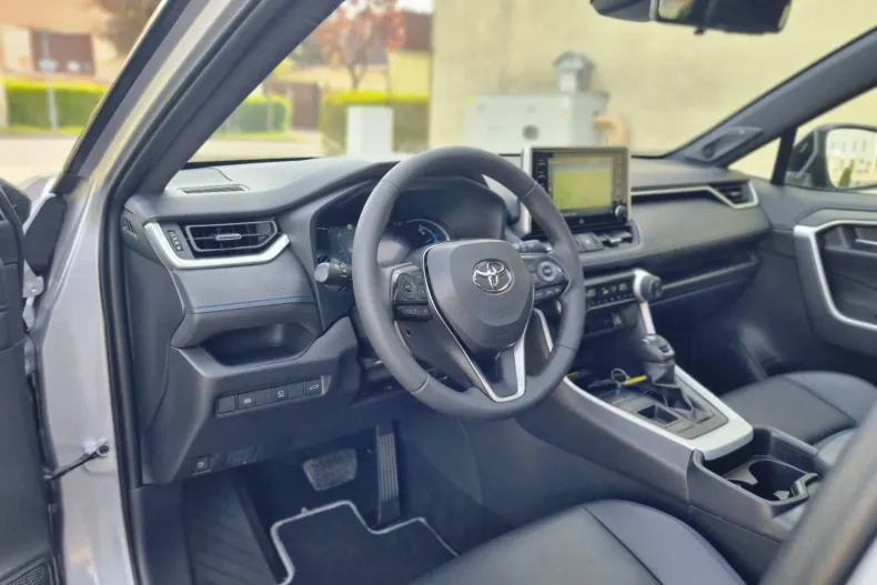 Toyota RAV4 din 2021 cu 52.012 km - oferta TOY208772 - foto 12
