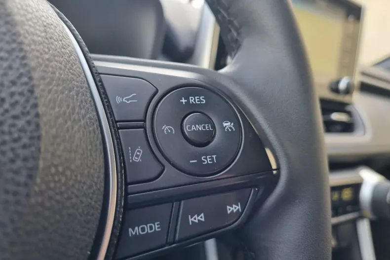 Toyota RAV4 din 2021 cu 52.012 km - oferta TOY208772 - foto 20