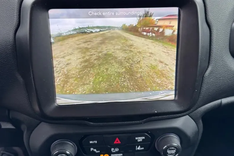 Jeep Renegade din 2023 cu 81.422 km - oferta JEE208778 - foto 4