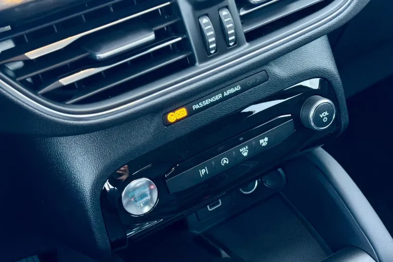 Ford Kuga din 2026 cu 1 km - oferta FOR208780 - foto 9