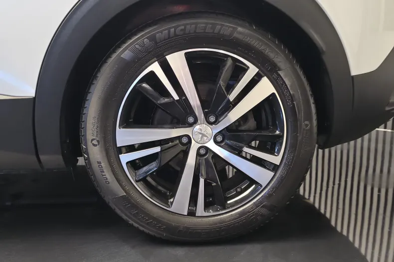 Peugeot 3008 din 2021 cu 103.700 km - oferta PEU208781 - foto 37