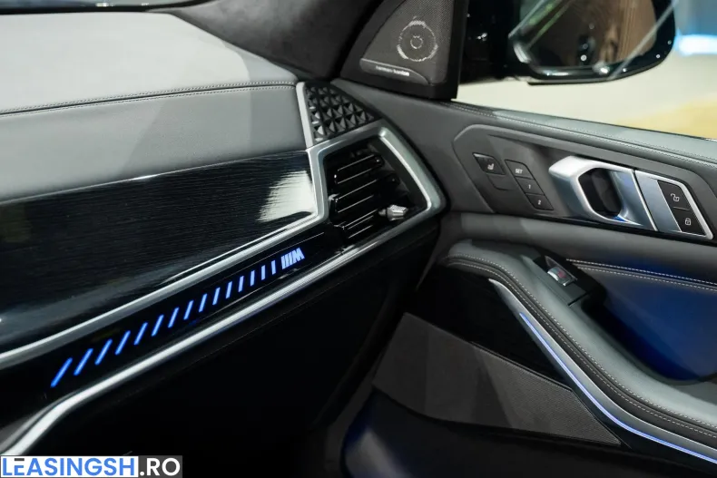 BMW X7 (Seria X) din 2023 cu 11.900 km - oferta BMW208783 - foto 31