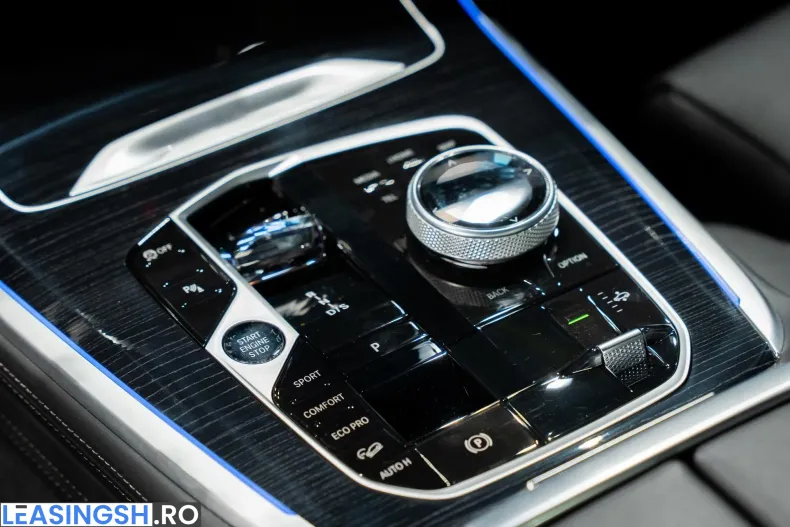 BMW X7 (Seria X) din 2023 cu 11.900 km - oferta BMW208783 - foto 32