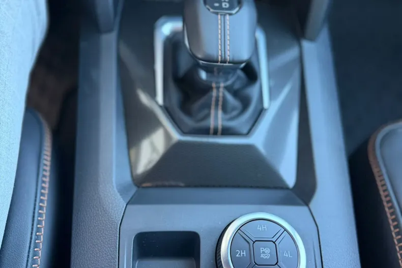 Volkswagen Amarok din 2026 cu 15 km - oferta VOL208787 - foto 22