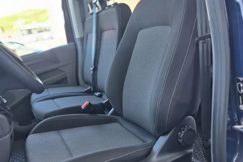 Volkswagen Caravelle din 2026 cu 4.792 km - oferta VOL208788 - foto 24