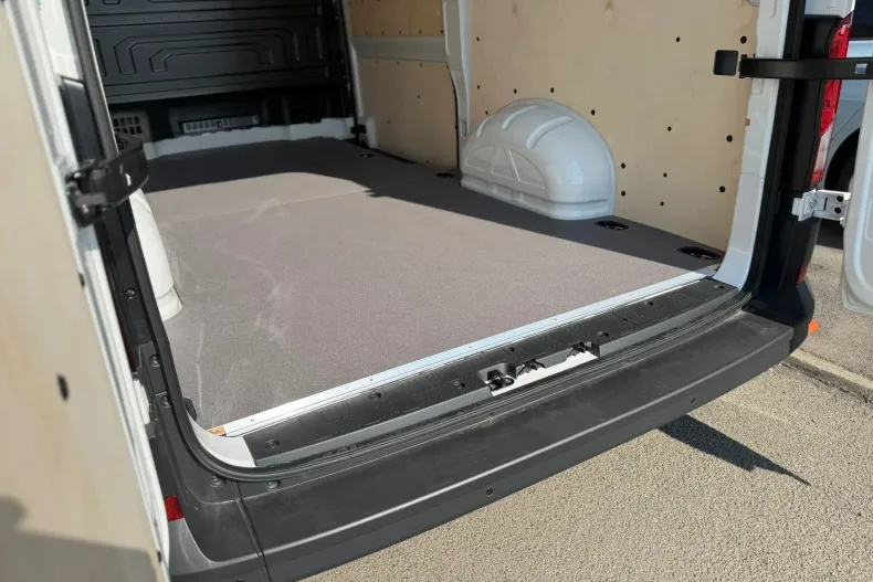 Volkswagen Crafter din 2026 cu 9 km - oferta VOL208789 - foto 26