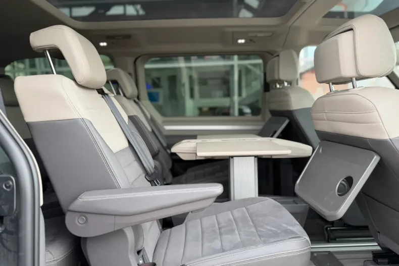 Volkswagen Multivan din 2025 cu 15.564 km - oferta VOL208792 - foto 30