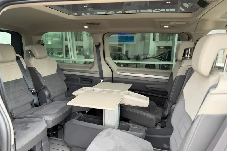 Volkswagen Multivan din 2025 cu 15.564 km - oferta VOL208792 - foto 31