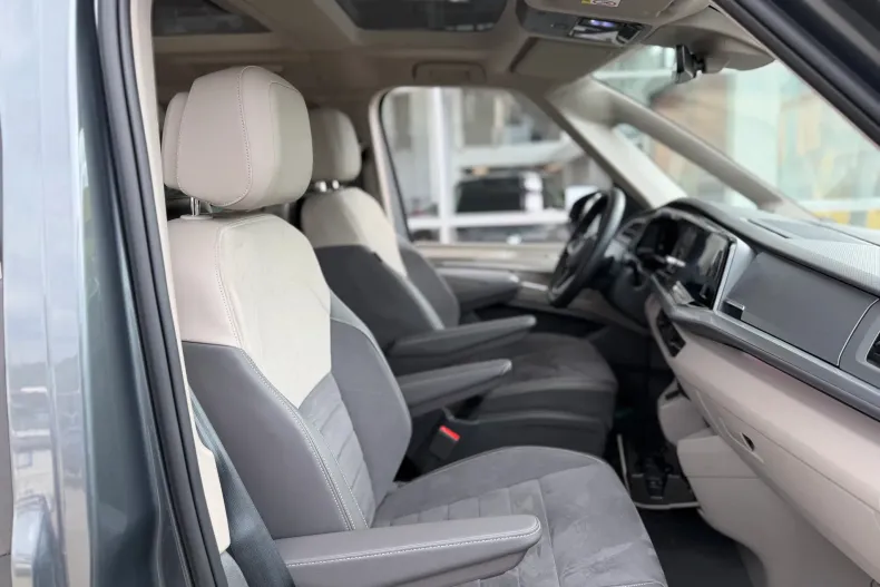 Volkswagen Multivan din 2025 cu 15.564 km - oferta VOL208792 - foto 32