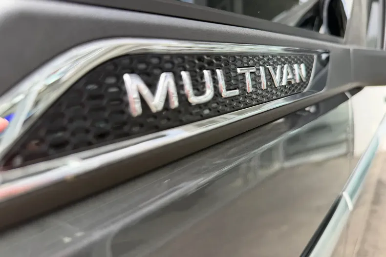 Volkswagen Multivan din 2025 cu 15.564 km - oferta VOL208792 - foto 33