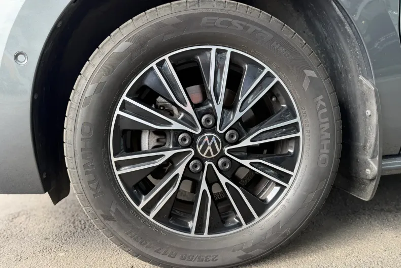 Volkswagen Multivan din 2025 cu 15.564 km - oferta VOL208792 - foto 37