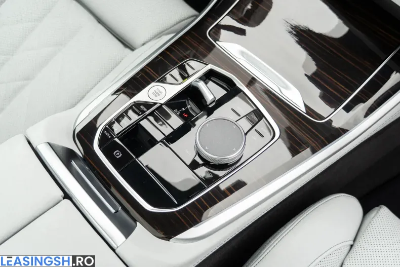 BMW X5 (Seria X) din 2025 cu 11.000 km - oferta BMW208802 - foto 25